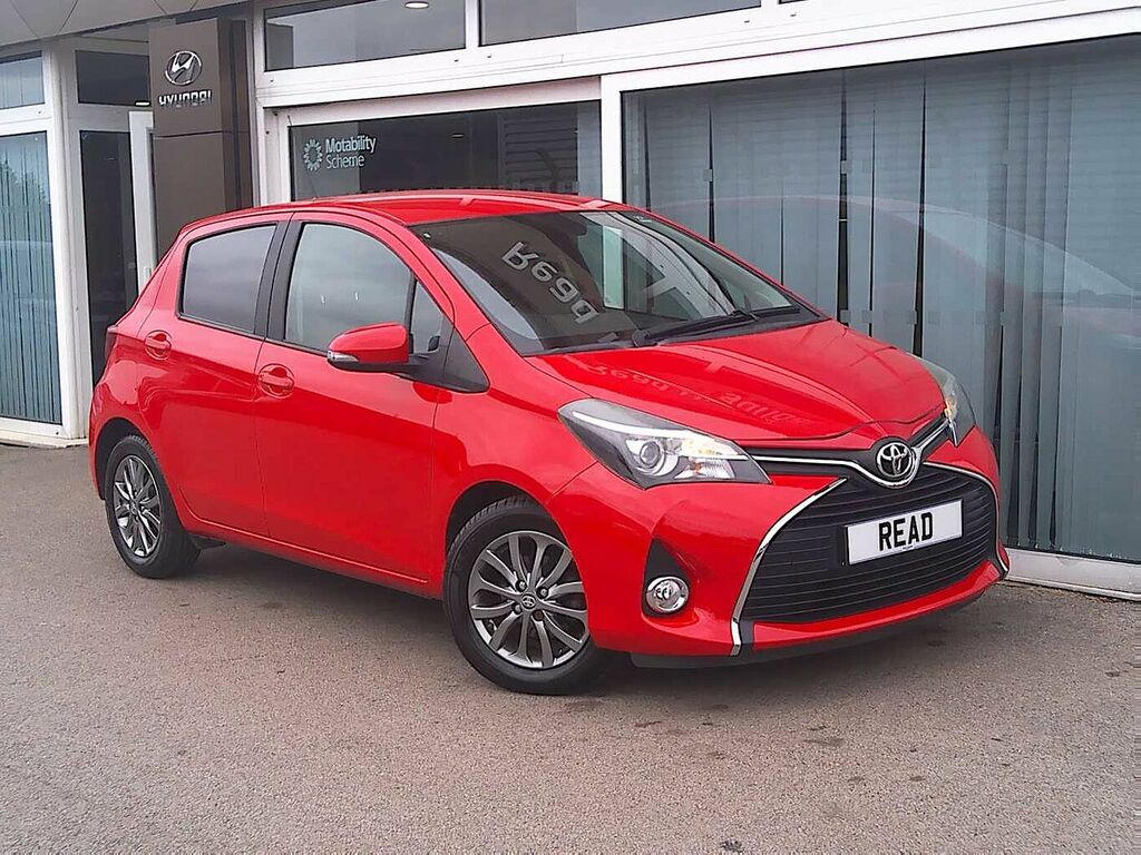 Toyota Yaris 1.33 Vvt-i Icon Red
