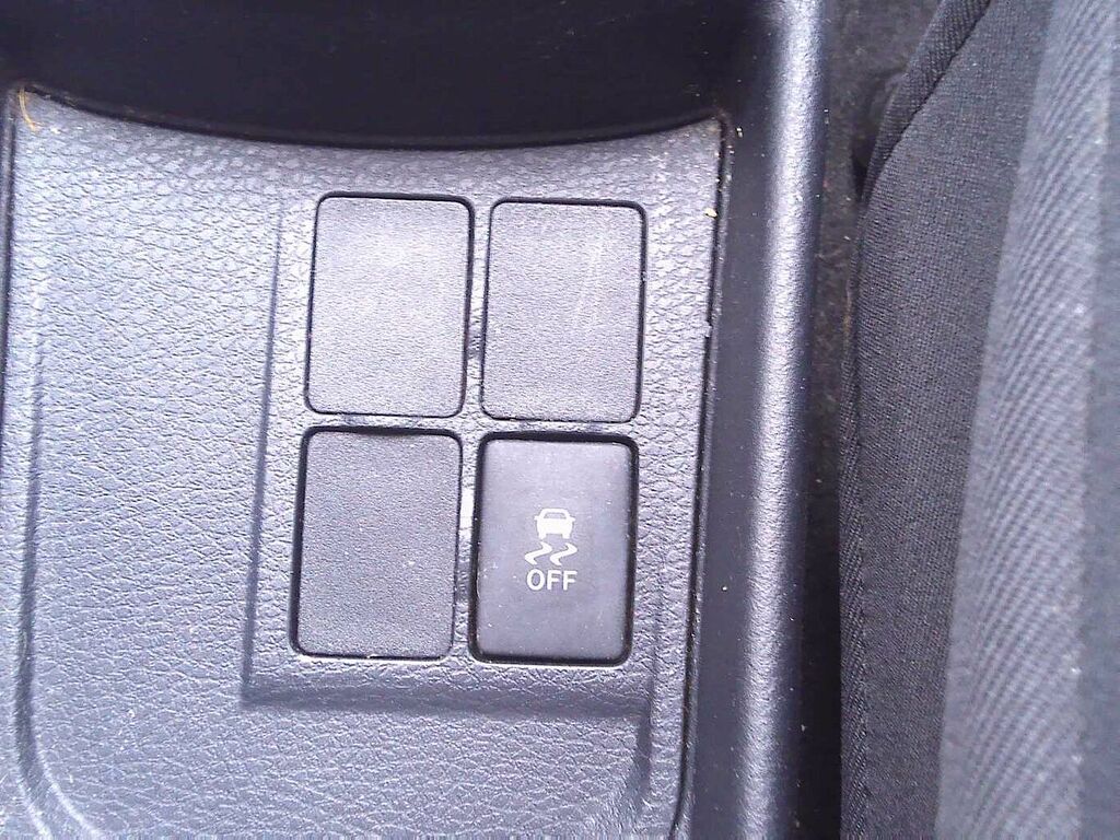 Toyota Yaris 1.5 Vvt-i Design Hatchback Euro Black #21
