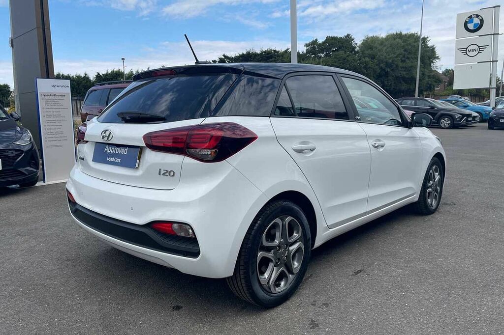 Hyundai I20 Play 1.0 T-gdi 100Ps White #4