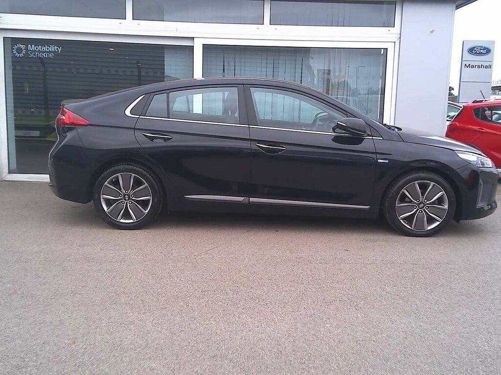 Hyundai Ioniq 1.6 Gdi Hybrid Premium Se Dct Black #4