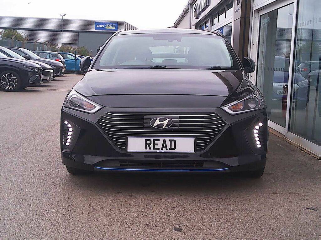 Hyundai Ioniq 1.6 Gdi Hybrid Premium Se Dct Black #2