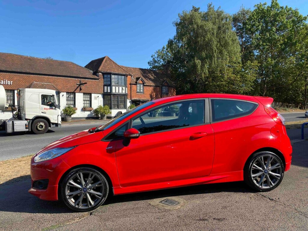 Ford Fiesta 1.0T Ecoboost St-line Euro 6 Ss Red #5