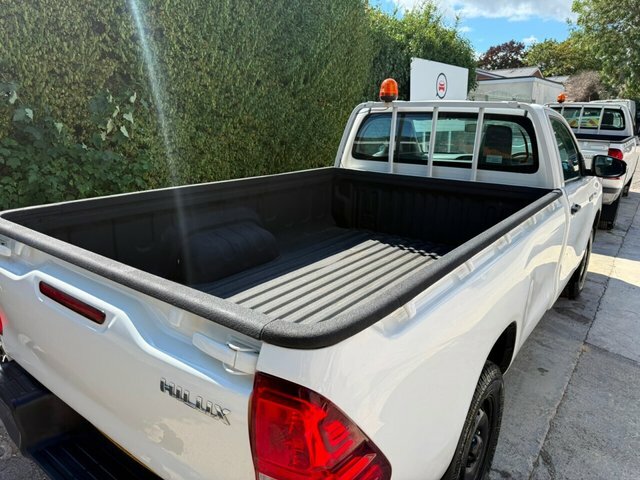 Toyota HILUX Invincible X D-4d4wd Dcb Blue #10