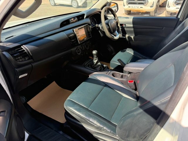 Toyota HILUX Invincible X D-4d4wd Dcb Blue #12