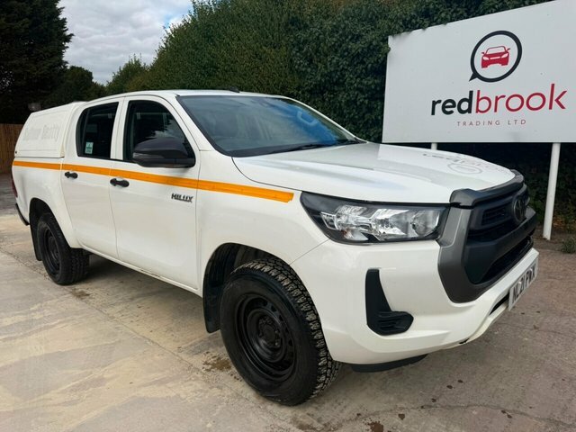 Toyota HILUX 2.4 D-4d Active Pickup Double Cab Manua White