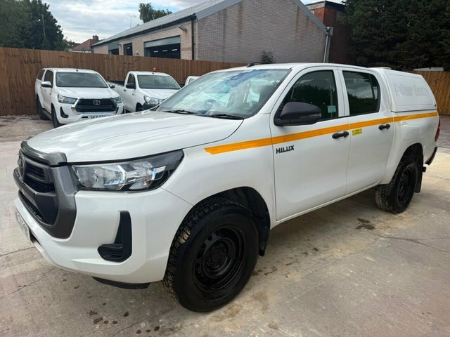 Toyota HILUX 2.4 D-4d Active Pickup Double Cab Manua White #6