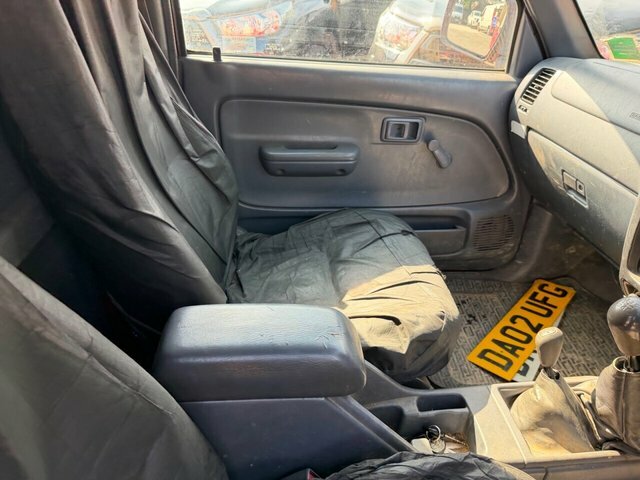 Toyota HILUX 2.5 250 Ex  #14
