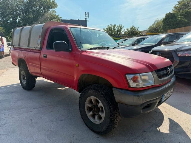 Toyota HILUX 2.5 250 Ex Pickup 102 Bhp Red #4