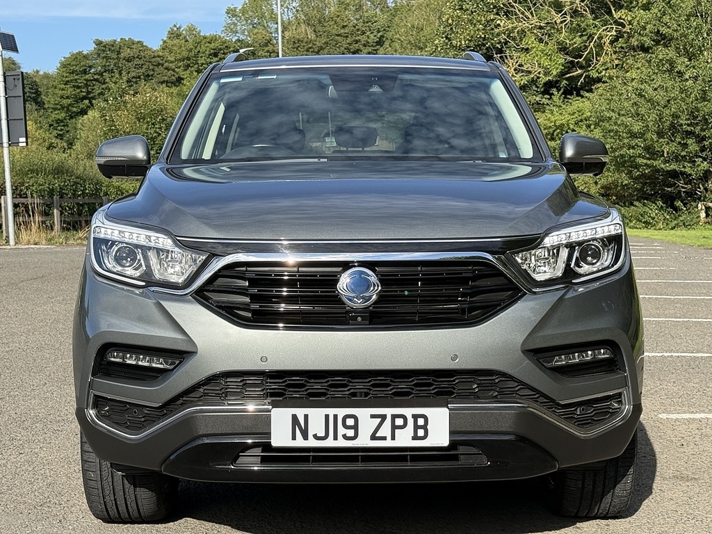 SsangYong Rexton 2.2D Ultimate Suv T-tronic 4Wd Euro 6 NJ19ZPB Grey #4
