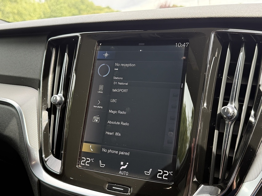 Volvo V60 2.0 D4 190 Momentum Black #28