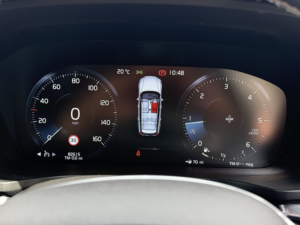 Volvo V60 2.0 D4 190 Momentum Black #42