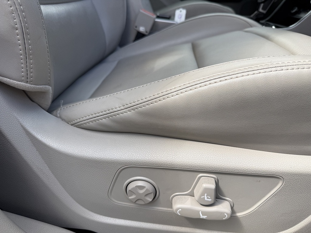 SsangYong Korando 140Kw Ventura 61.5Kwh Grey #11