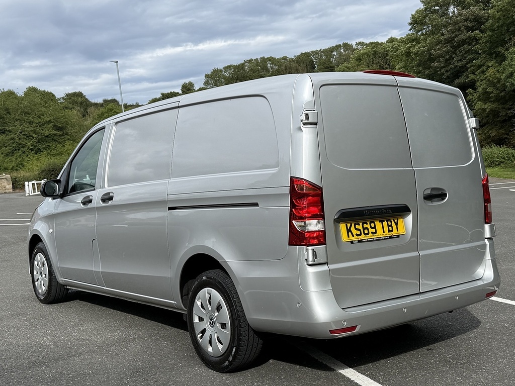Mercedes-Benz Vito 1.7 110 Cdi Progressive Panel Van Manua Silver #4