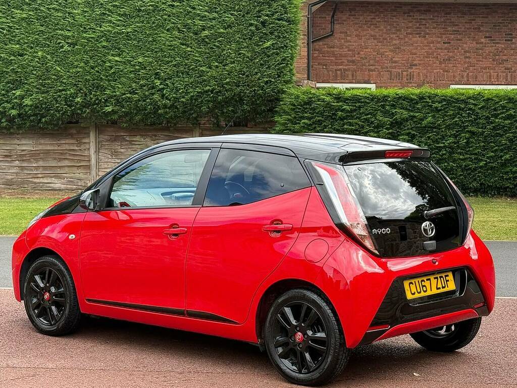 Toyota Aygo Vvt-i X-cite 4 Red Bi-tone Red #5
