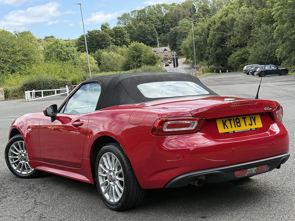 Fiat 124 Spider 1.4 Multiair Classica Convertible Euro Red #6