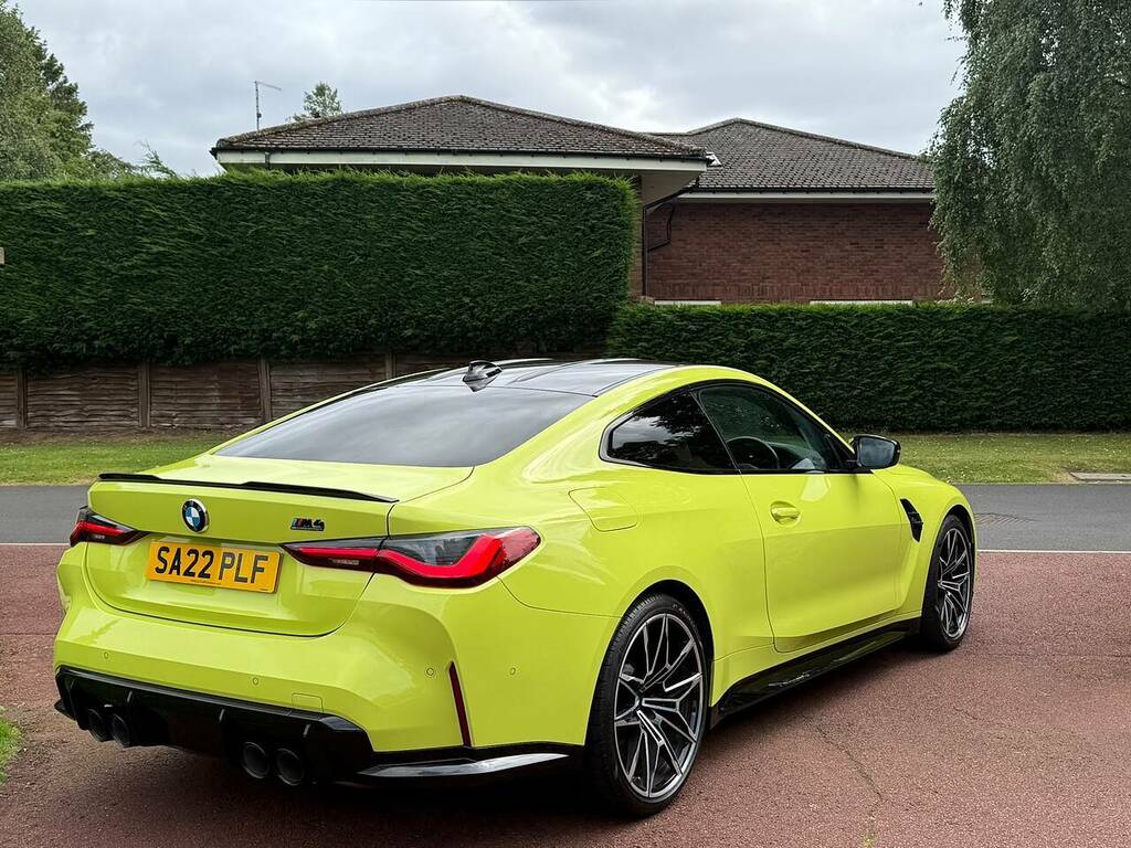 BMW M4 3.0 Biturbo Competition Coupe Steptroni Yellow #6