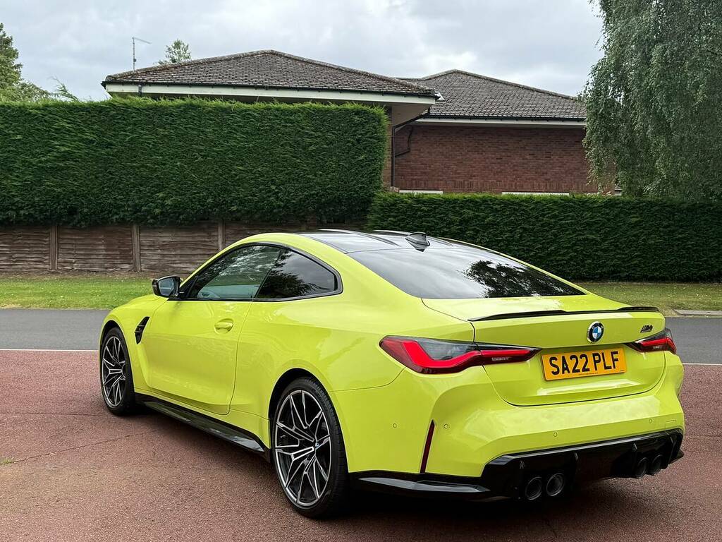 BMW M4 3.0 Biturbo Competition Coupe Steptroni Yellow #4