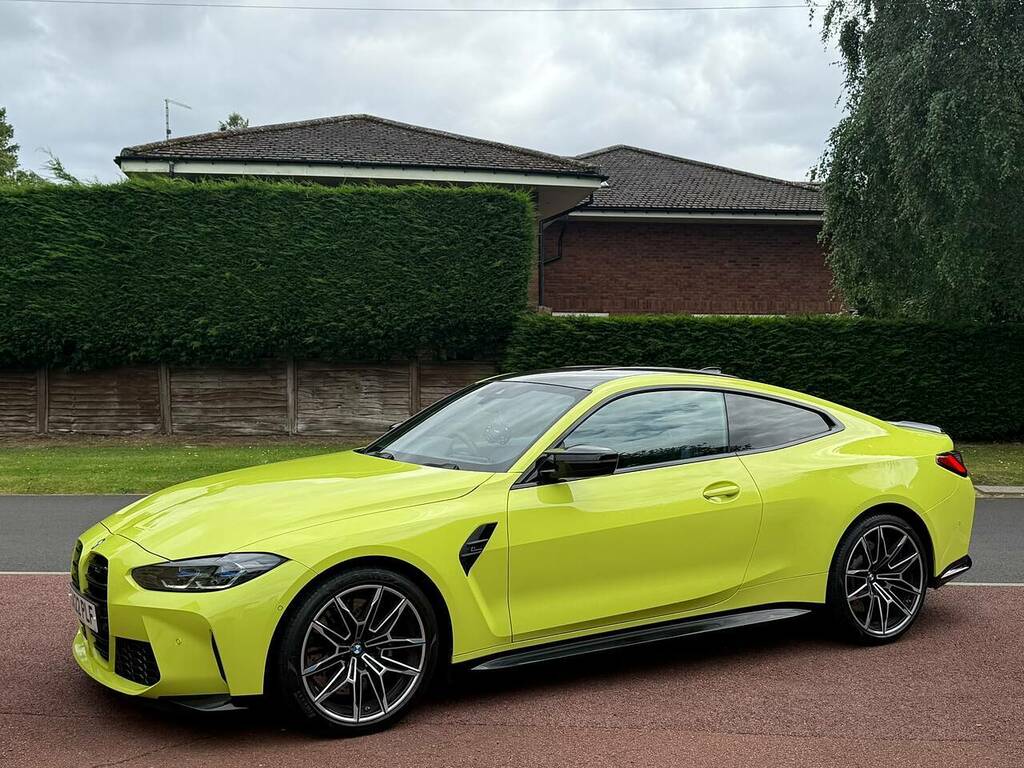 BMW M4 3.0 Biturbo Competition Coupe Steptroni Yellow #5