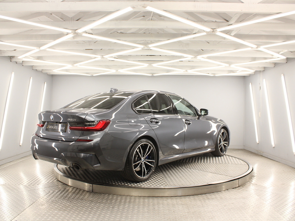 BMW 3 Series 320I Xdrive M Sport NL72YXZ Grey #4