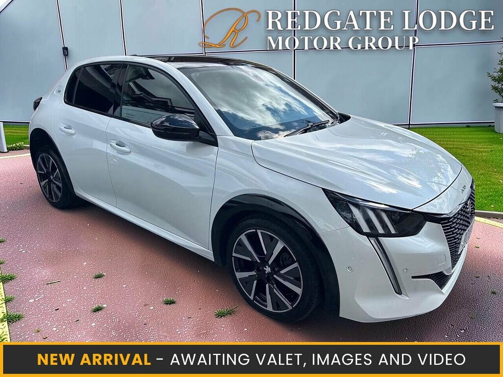 Peugeot 208 Gt White