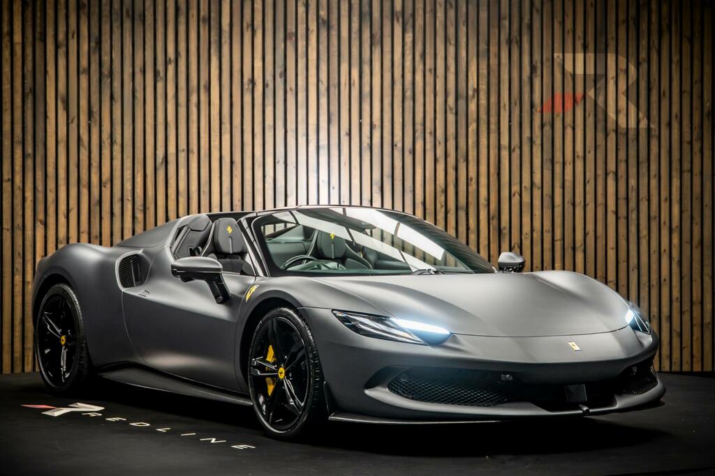 Ferrari 296 Gts 3.0T V6 7.45Kwh Spider F1 Dct Euro 6 Ss Grey