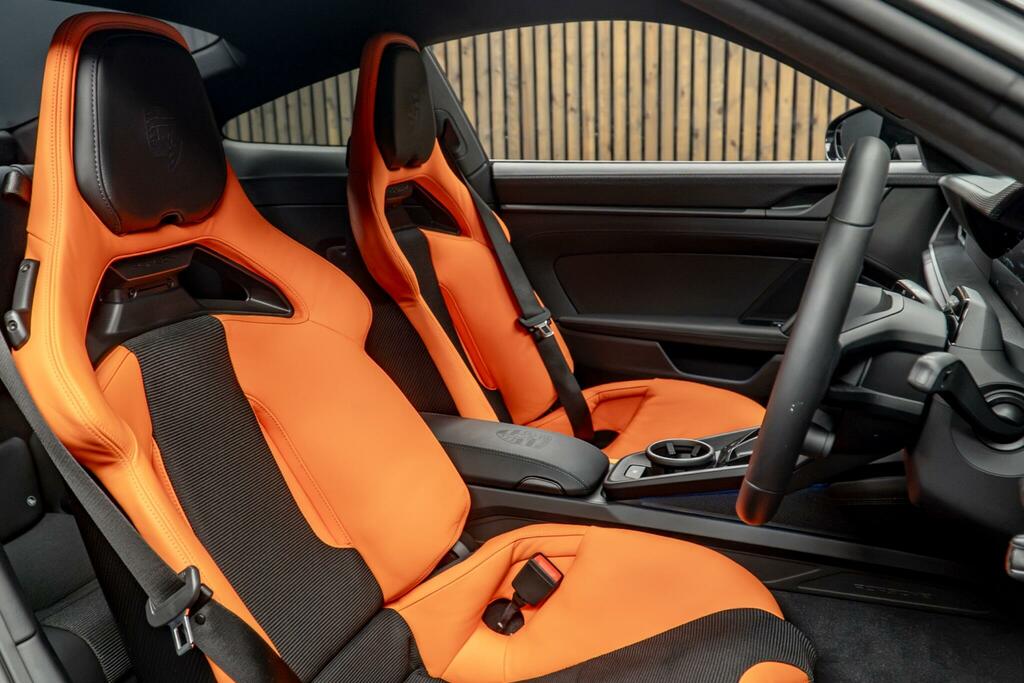 Porsche 911 4.0 992 Gt3 Touring Euro 6 Black #2