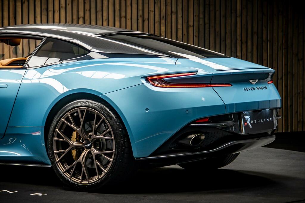 Aston Martin DB12 V8 Volante Euro 6 Green #17