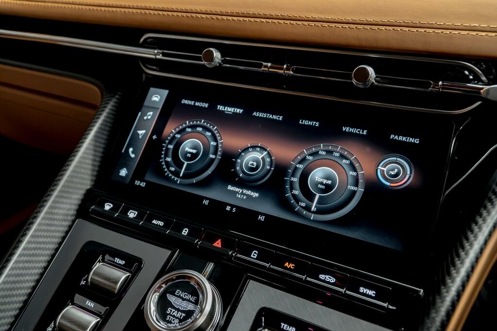 Aston Martin DB12 V8 Volante Euro 6 Green #38