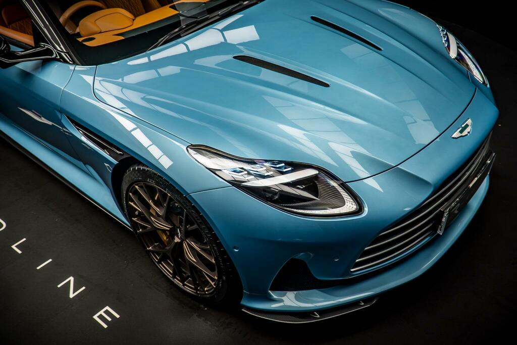 Aston Martin DB12 V8 Volante Euro 6 Green #10