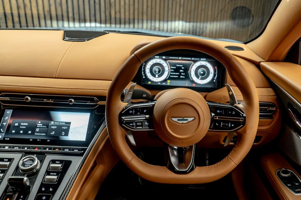 Aston Martin DB12 V8 Volante Euro 6 Green #26