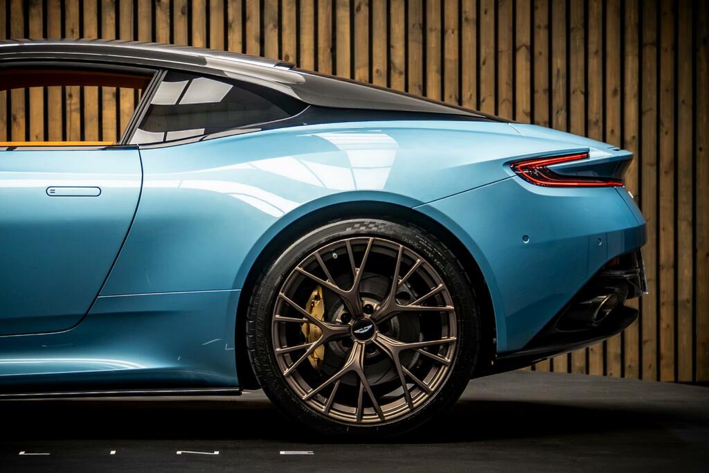 Aston Martin DB12 V8 Volante Euro 6 Green #18