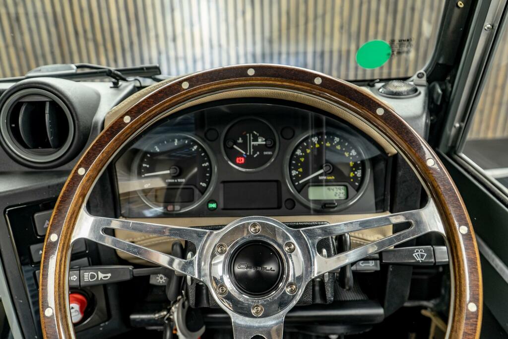 Land Rover Defender 90 90 2.4 Tdci County Hard Top Blue #29