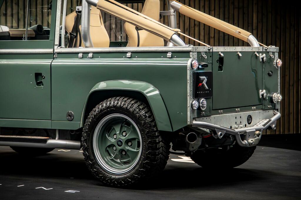 Land Rover Defender 90 90 2.4 Tdci County Hard Top Blue #18