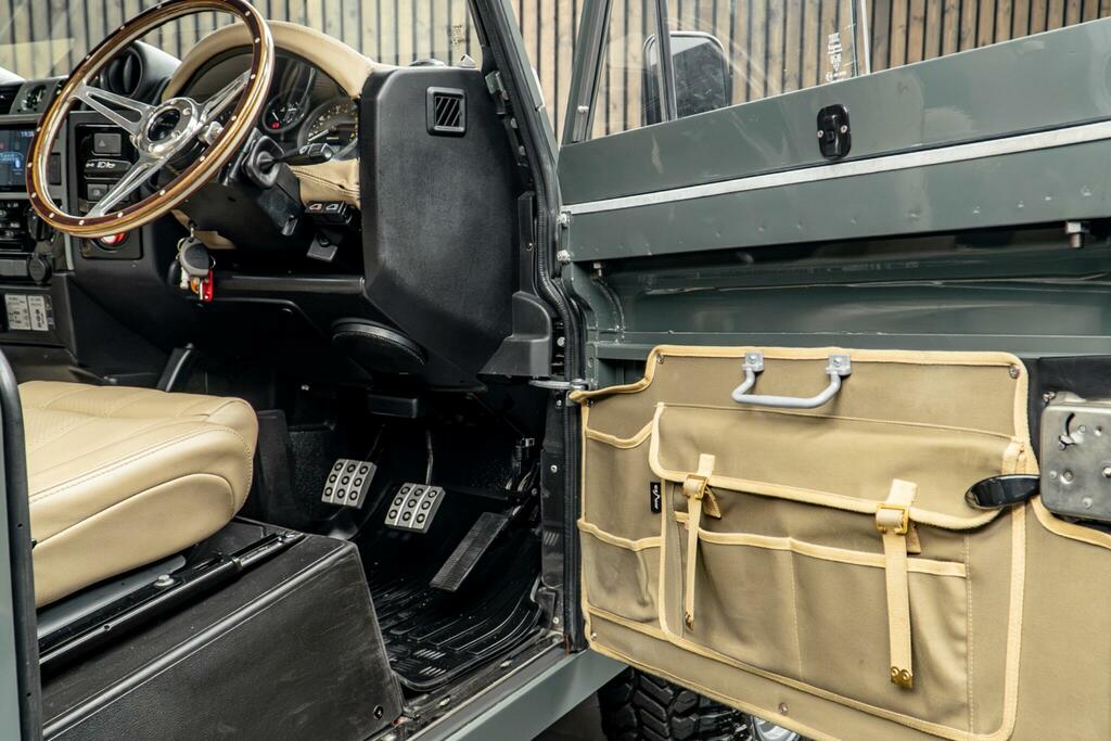 Land Rover Defender 90 90 2.4 Tdci County Hard Top Blue #30