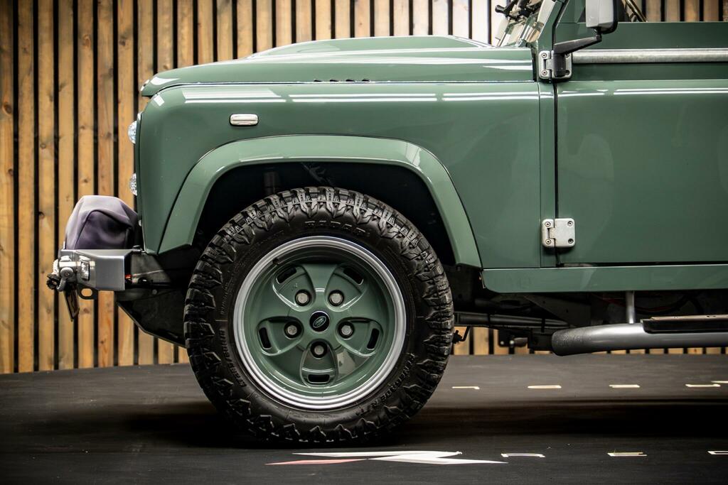 Land Rover Defender 90 90 2.4 Tdci County Hard Top Blue #8
