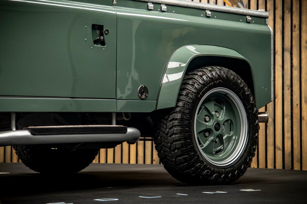 Land Rover Defender 90 90 2.4 Tdci County Hard Top Blue #16