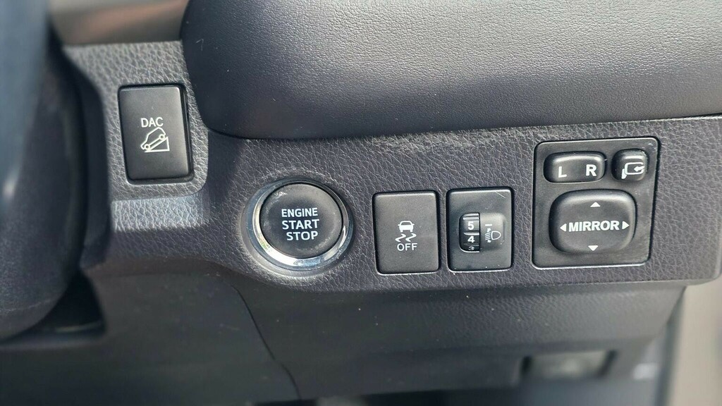 Toyota Rav 4 2.0 D-4d Business Edition Black #21