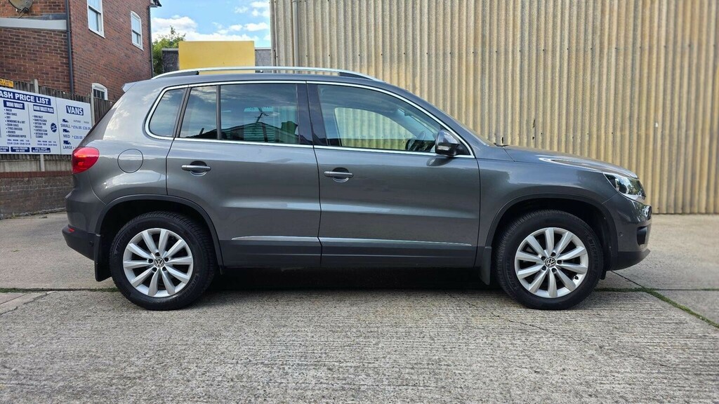 Volkswagen Tiguan 2.0 Tdi Bluemotion Tech Match Dsg 4Wd Euro 5 Ss Grey #5