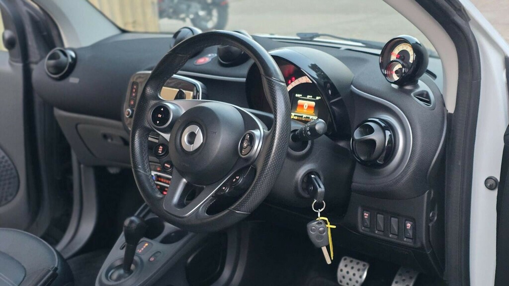 Smart Fortwo Coupe Coupe 0.9T Prime Premium Twinamic Euro 6 Ss 2 Black #30