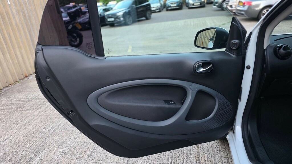 Smart Fortwo Coupe Coupe 0.9T Prime Premium Twinamic Euro 6 Ss 2 Black #38
