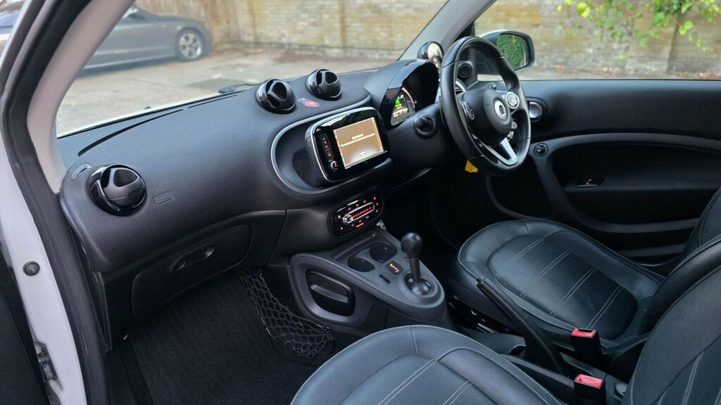 Smart Fortwo Coupe Coupe 0.9T Prime Premium Twinamic Euro 6 Ss 2 Black #11