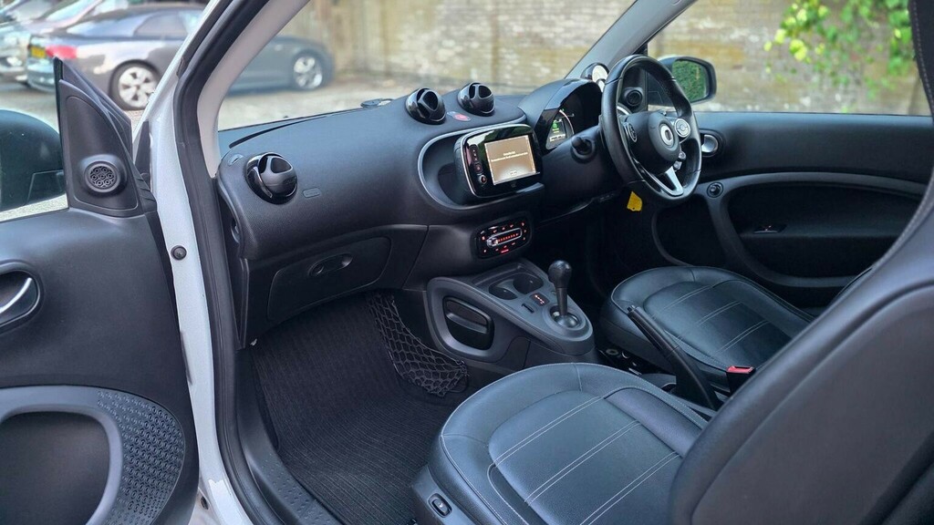 Smart Fortwo Coupe Coupe 0.9T Prime Premium Twinamic Euro 6 Ss 2 Black #9