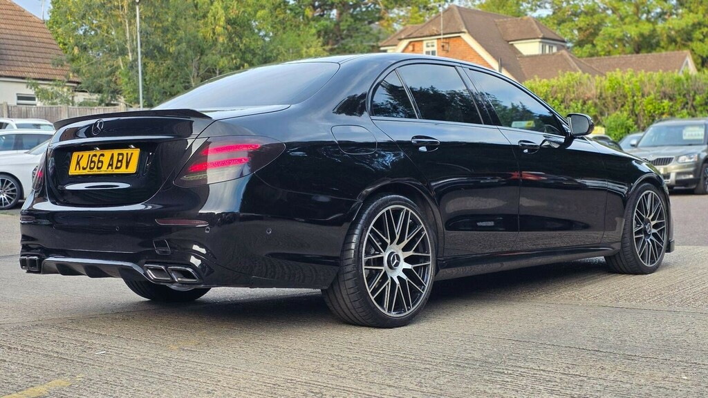 Mercedes-Benz E Class 2.0 E220d Amg Line G-tronic Euro 6 Ss Black #6