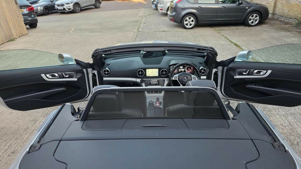 Mercedes-Benz SL Class 2015 3.0 V6 Amg Sport Convertible White #36