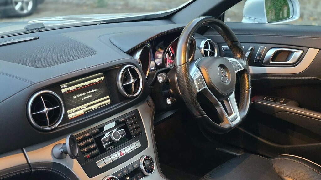 Mercedes-Benz SL Class 2015 3.0 V6 Amg Sport Convertible White #52