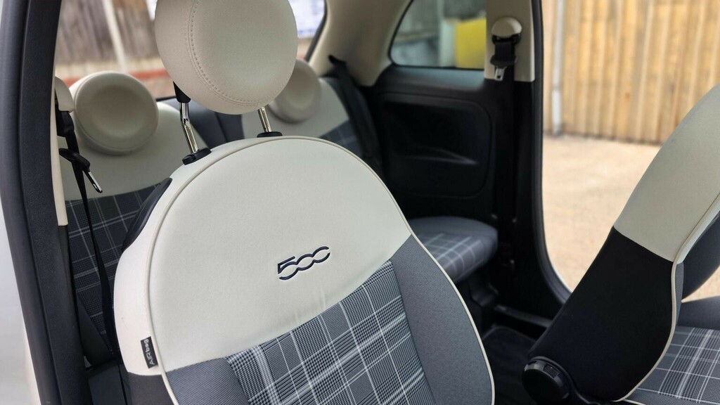 Fiat 500 Fiat 500 1.0 500 Lounge Mhev Grey #29