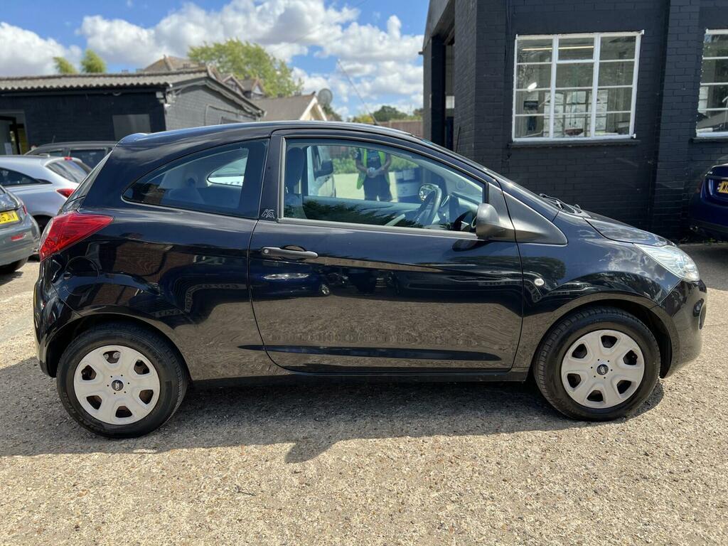 Ford KA Studio Black #6
