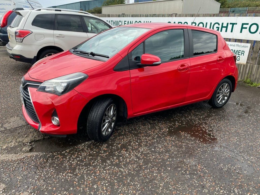 Toyota Yaris 1.3L Icon Red #3