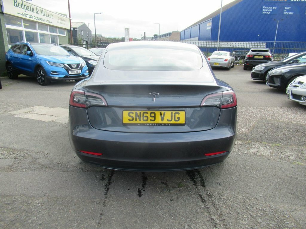 Tesla Model 3 Saloon Grey #6