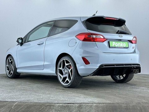 Ford Fiesta 2018 68 1.5 Silver #2